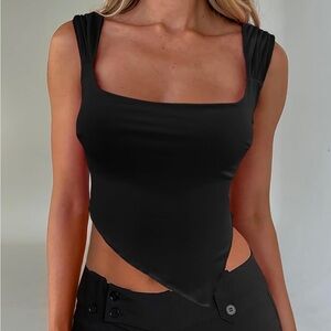 Asymmterical Tank Top 🖤